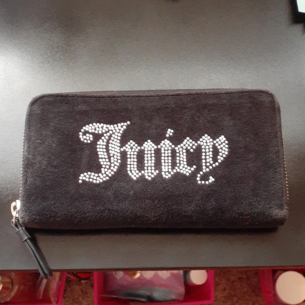 Juicy Couture wallet